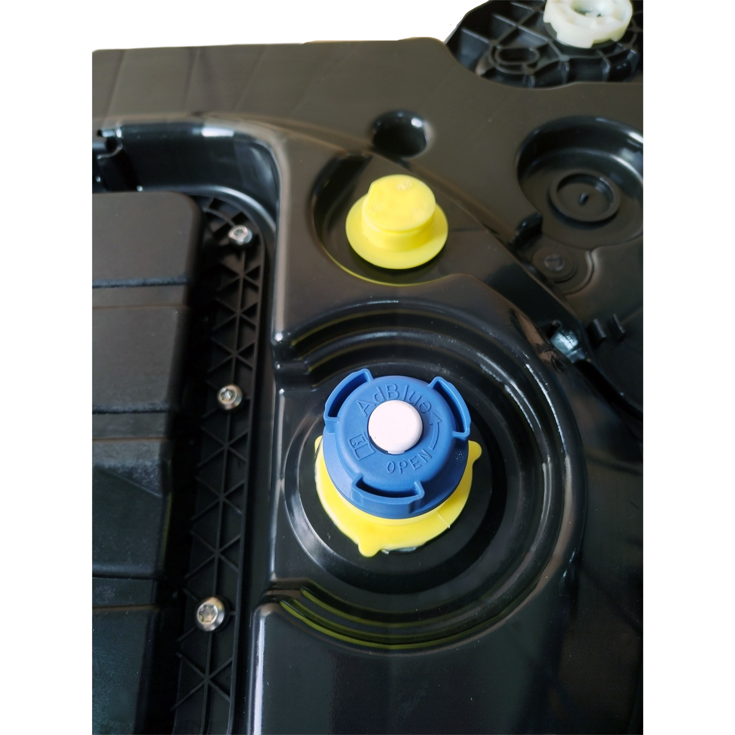 Adblue Tank For Citroen C3 C4 Cactus Ds3 C-elysee Peugeot 208 2008 9818703780 - Image 7